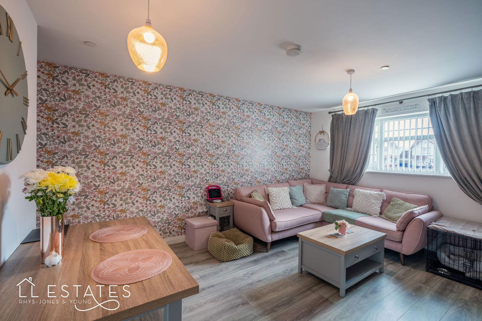 3 bed end of terrace house for sale in Rhyl Coast Road, Rhyl  - Property Image 3