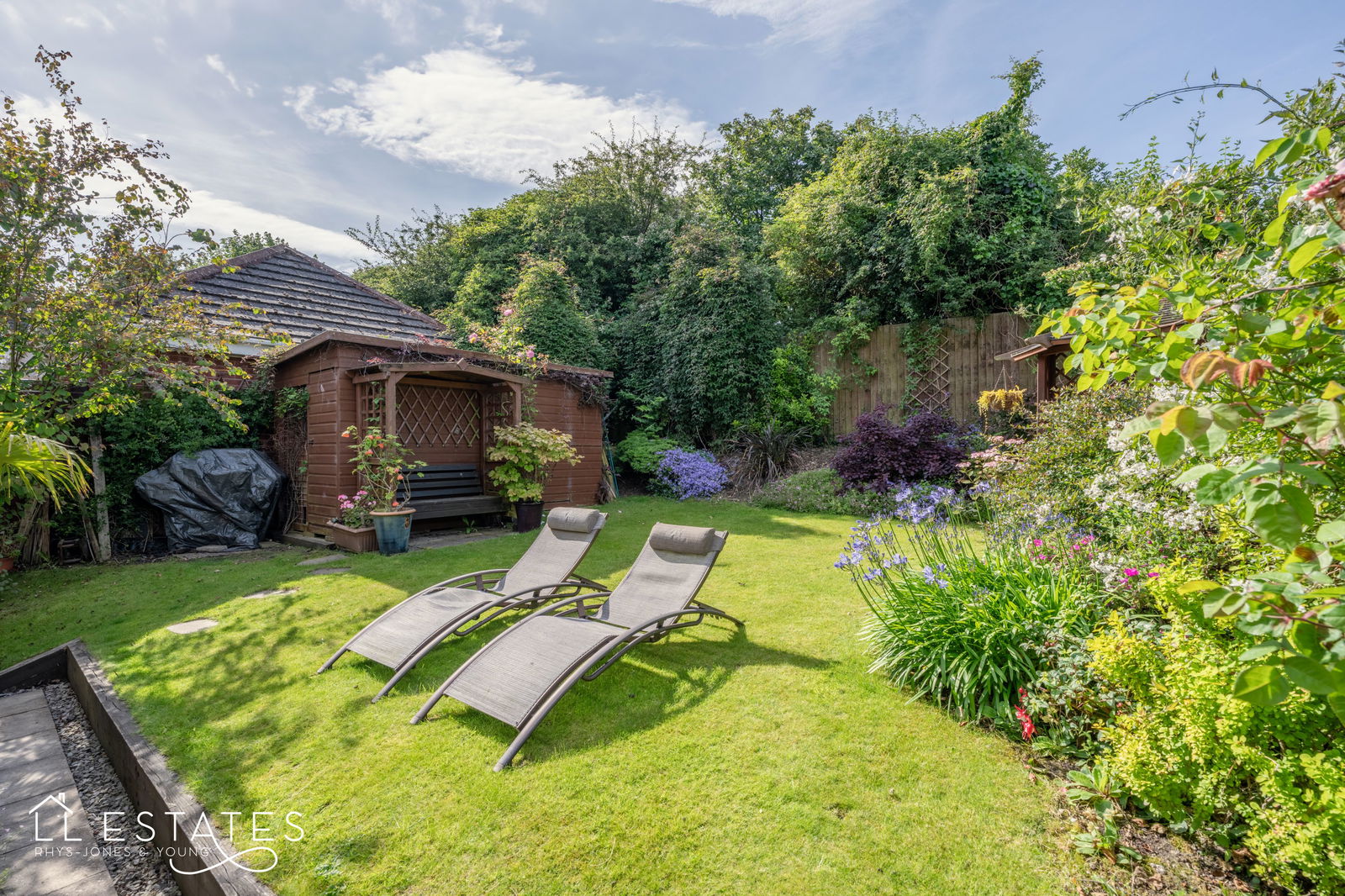 4 bed detached house for sale in Tanllwyfan, Colwyn Bay 1