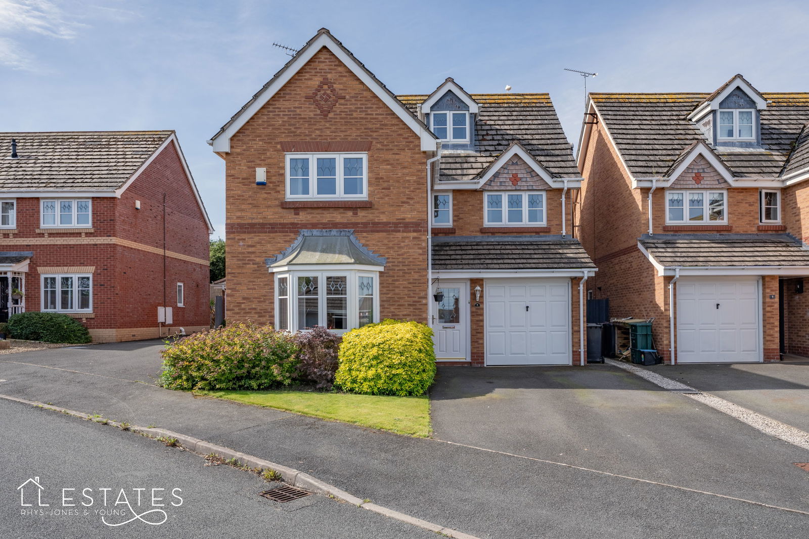 4 bed detached house for sale in Tanllwyfan, Colwyn Bay, LL29