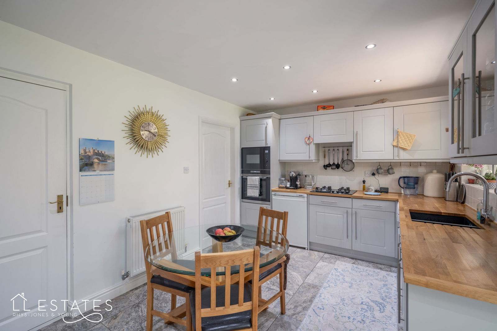 4 bed detached house for sale in Tanllwyfan, Colwyn Bay  - Property Image 4