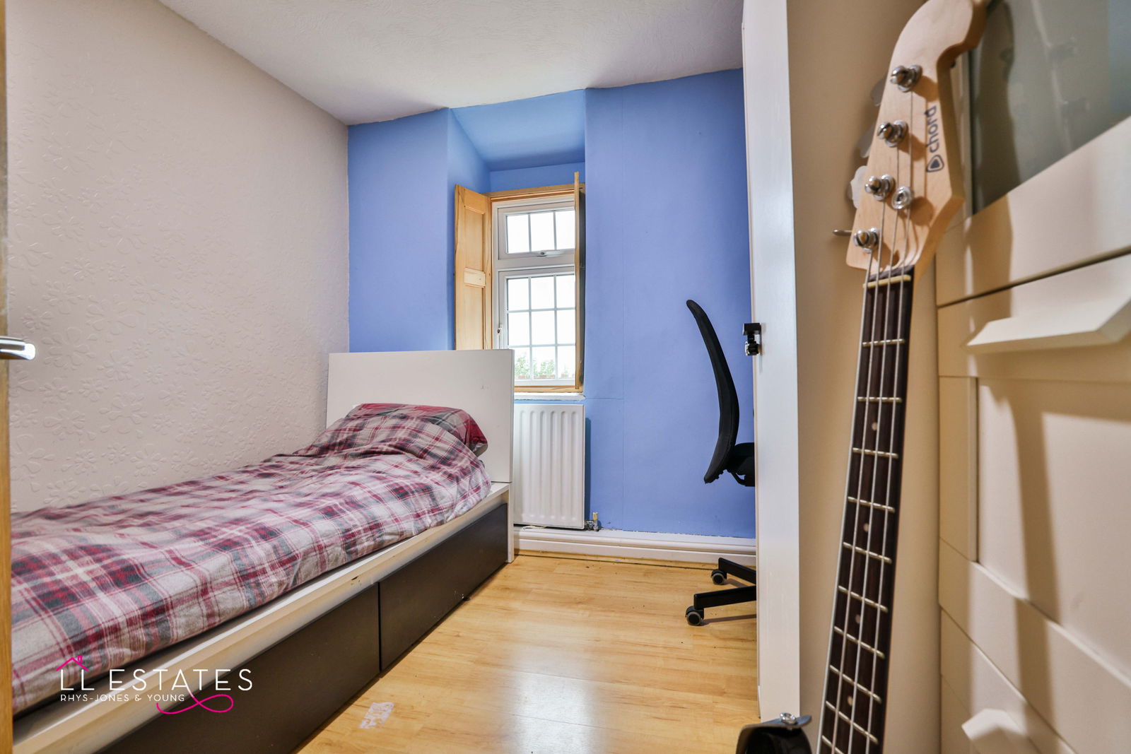 3 bed detached house for sale in Hiraddug Road, Dyserth 9