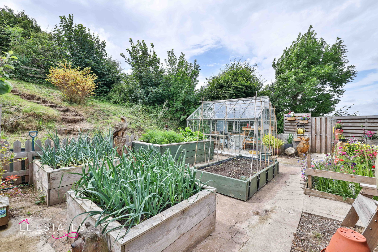 3 bed detached house for sale in Hiraddug Road, Dyserth 13