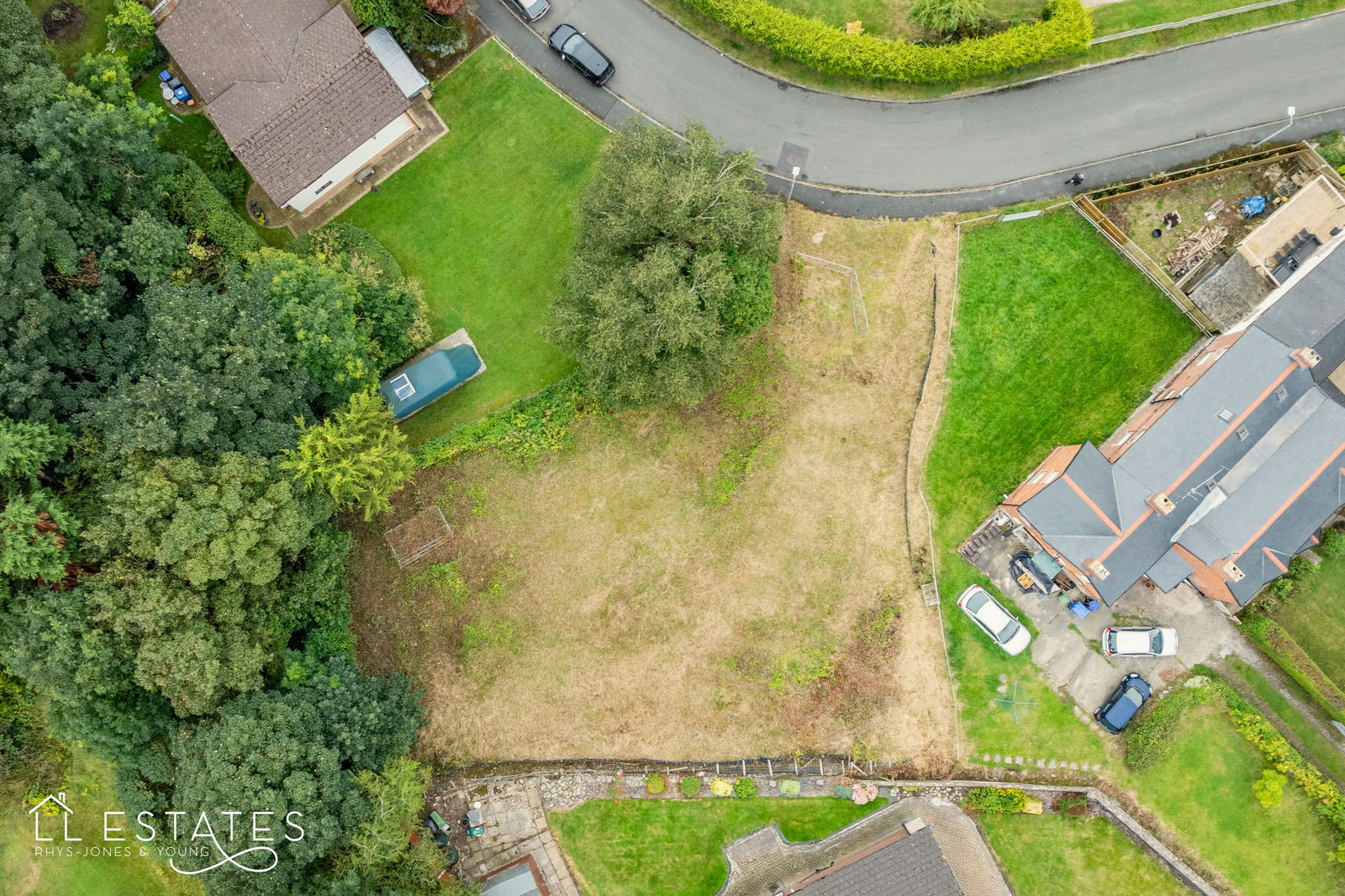 4 bed land for sale in Ffordd Pen Y Maes, Trefnant 1