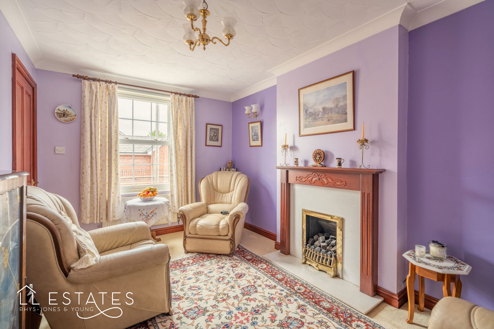 3 bed detached house for sale, Denbigh 3