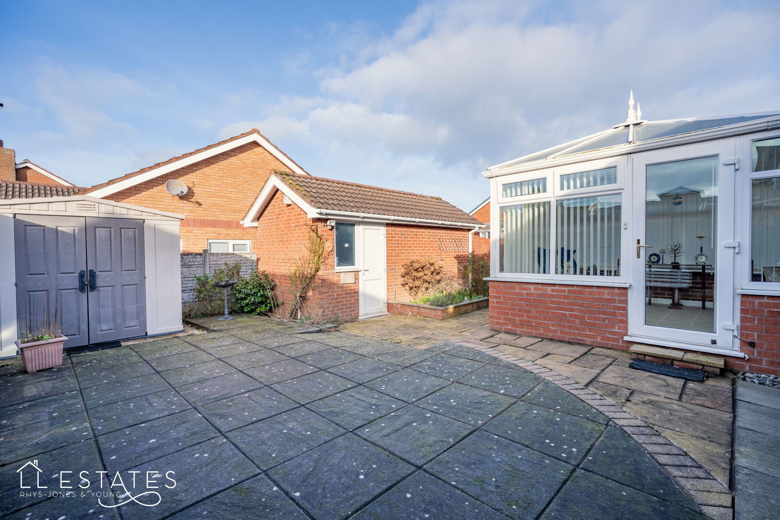 2 bed bungalow for sale in Lon Cwybr, Rhyl  - Property Image 9