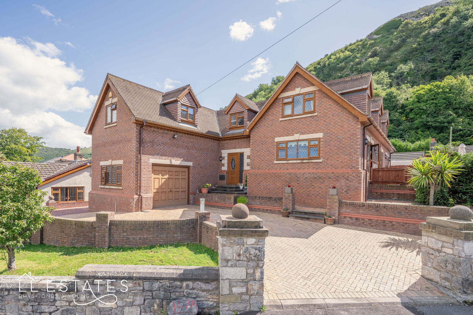 4 bed detached house for sale in Ffordd Talargoch, Prestatyn  - Property Image 1