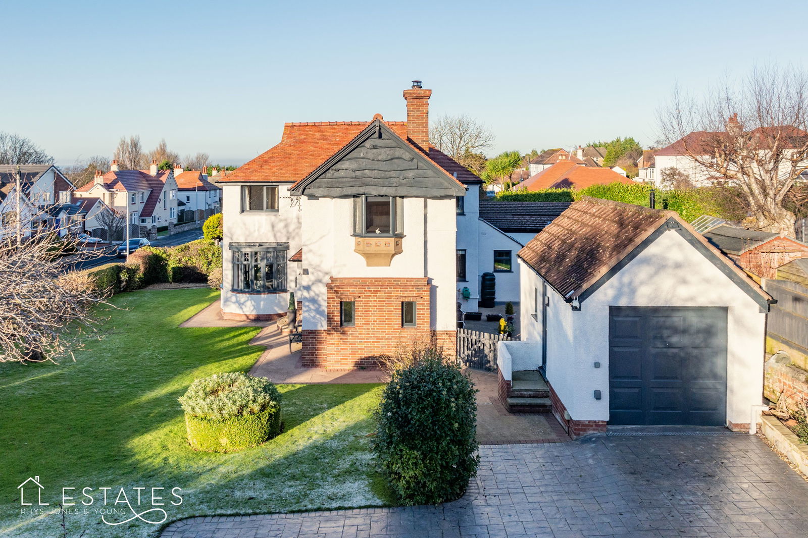 4 bed detached house for sale in Calthorpe Drive, Prestatyn - Property Image 1