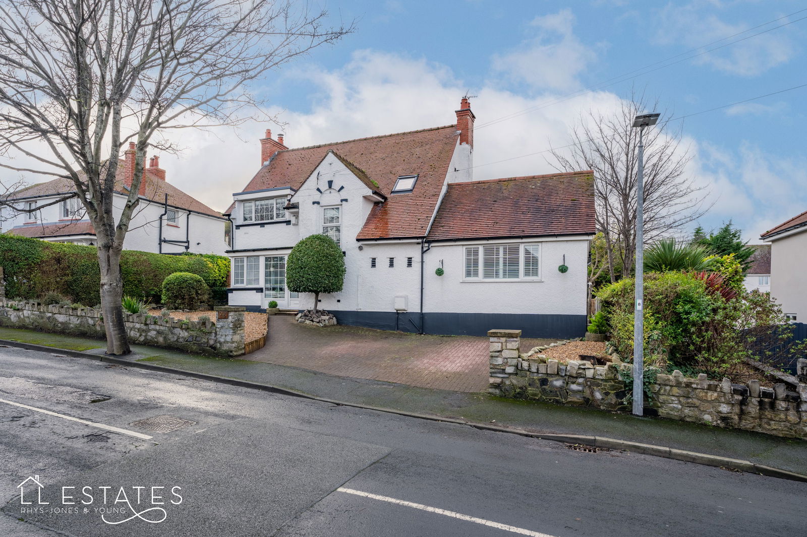 4 bed detached house for sale in Aberconway Road, Prestatyn  - Property Image 1