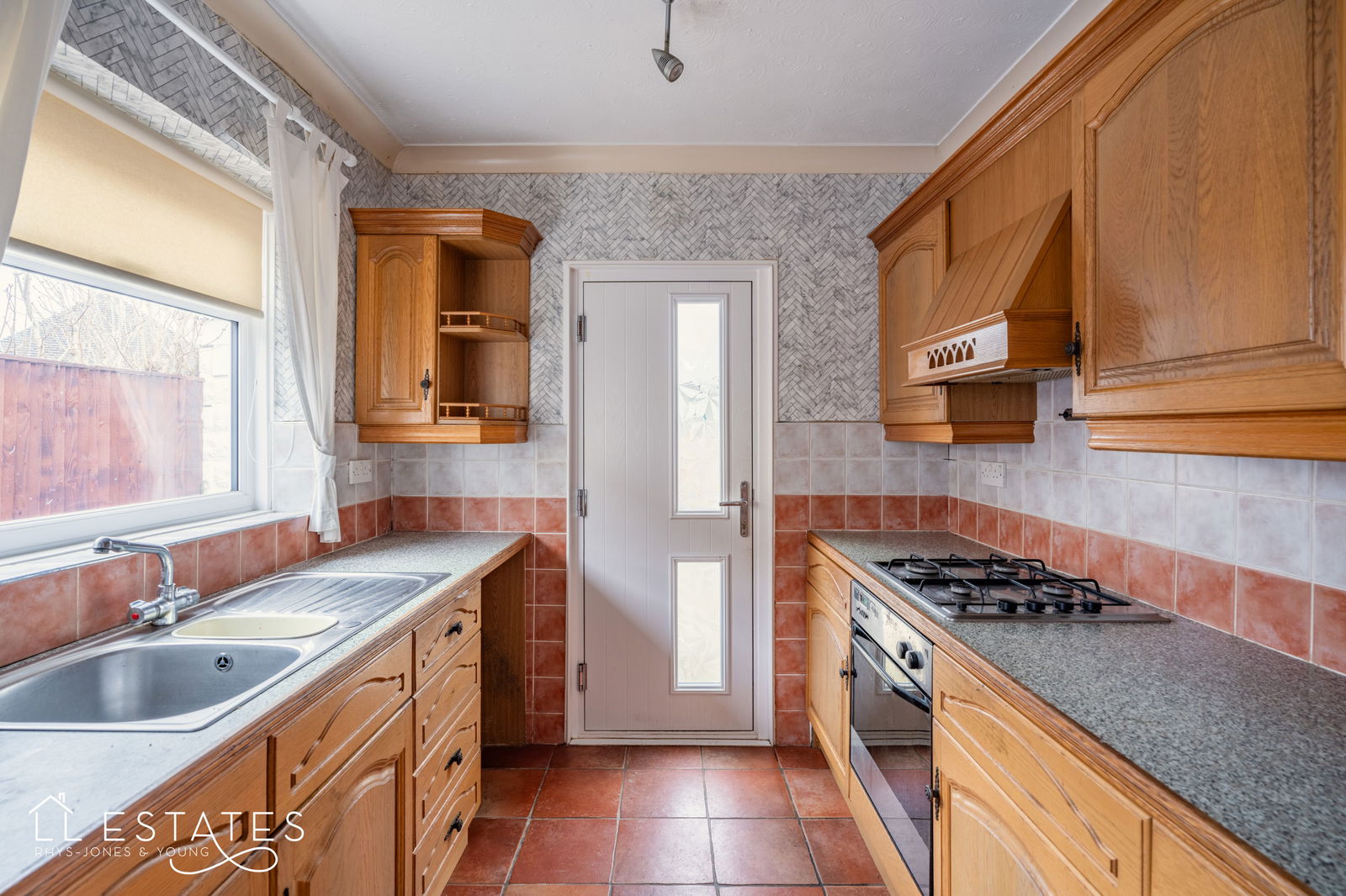 3 bed bungalow for sale in Rosedale Gardens, Rhyl  - Property Image 3