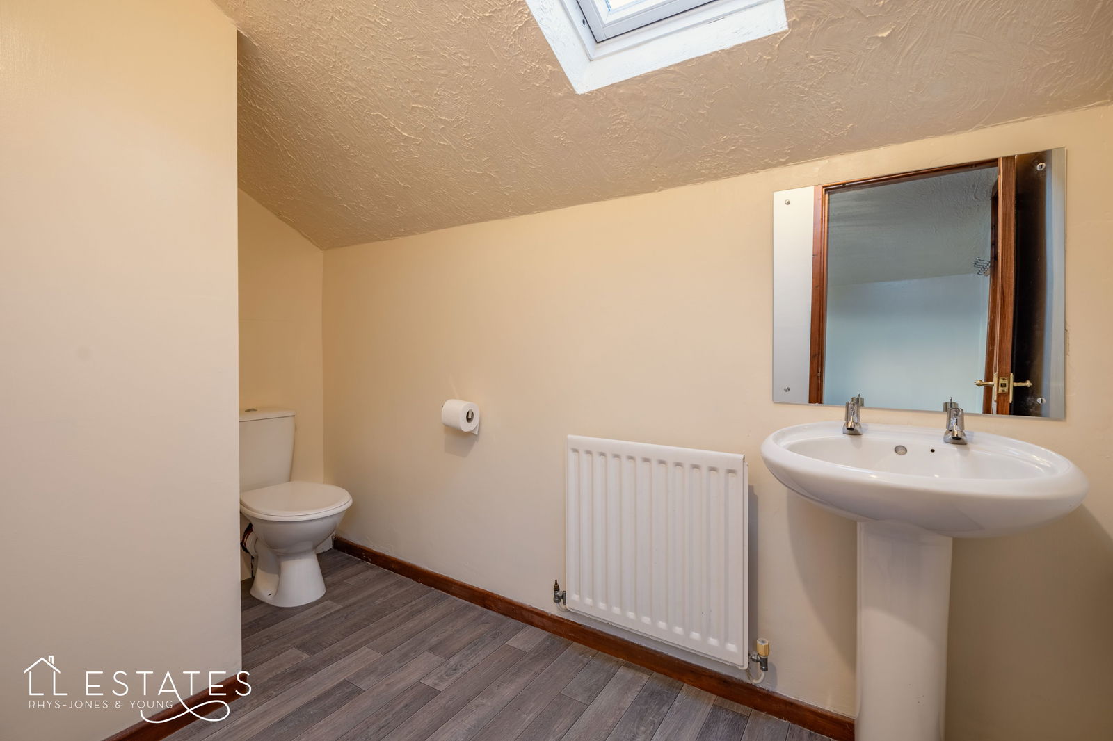 3 bed bungalow for sale in Heather Crescent, Prestatyn  - Property Image 10