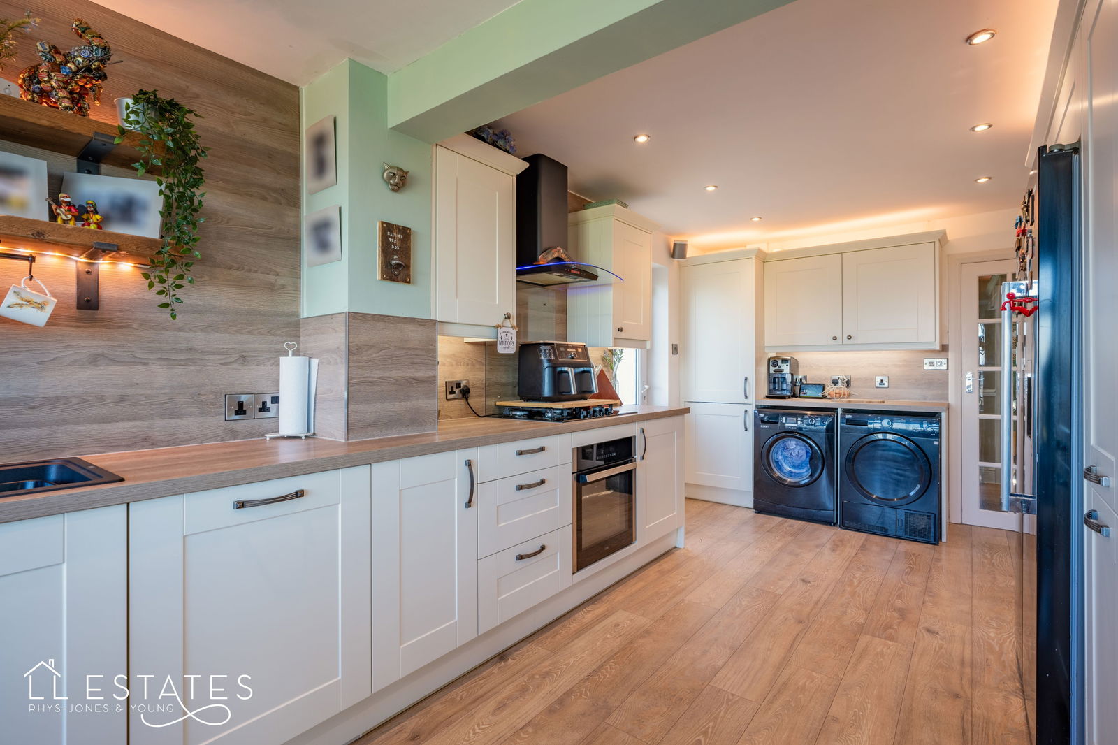 2 bed bungalow for sale in Abbey Drive, Gronant 3