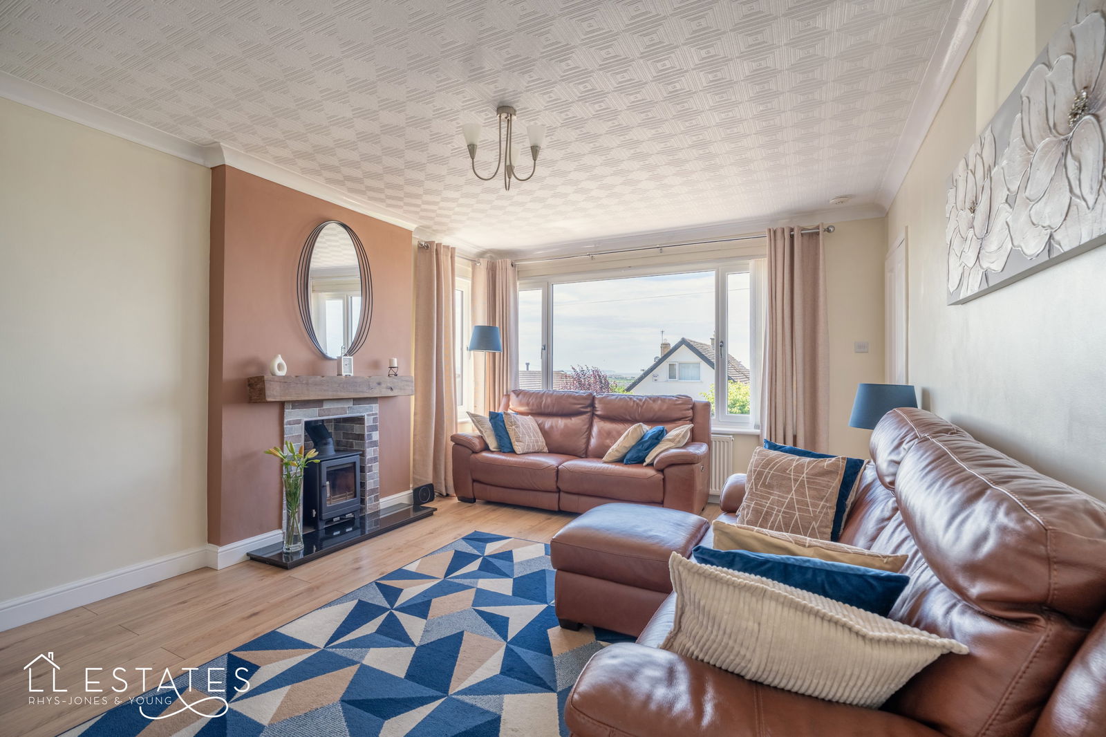 2 bed bungalow for sale in Clayton Drive, Prestatyn  - Property Image 2