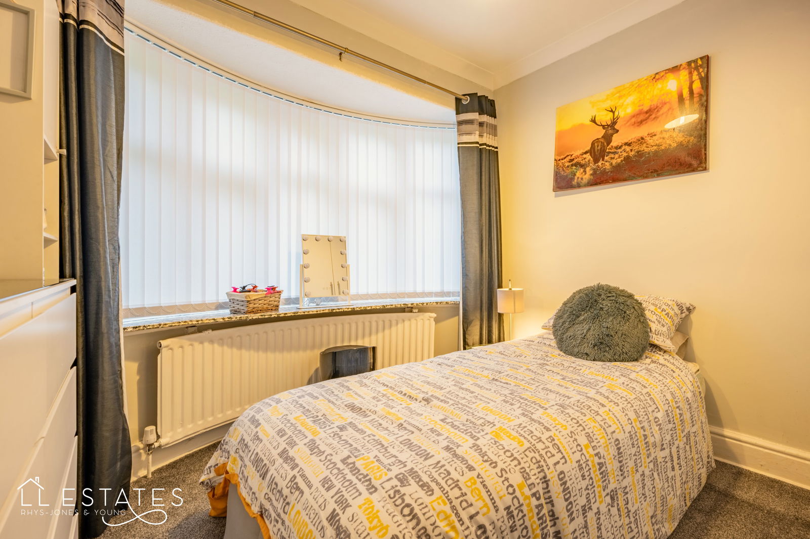 3 bed detached house for sale in The Brae, Prestatyn 8