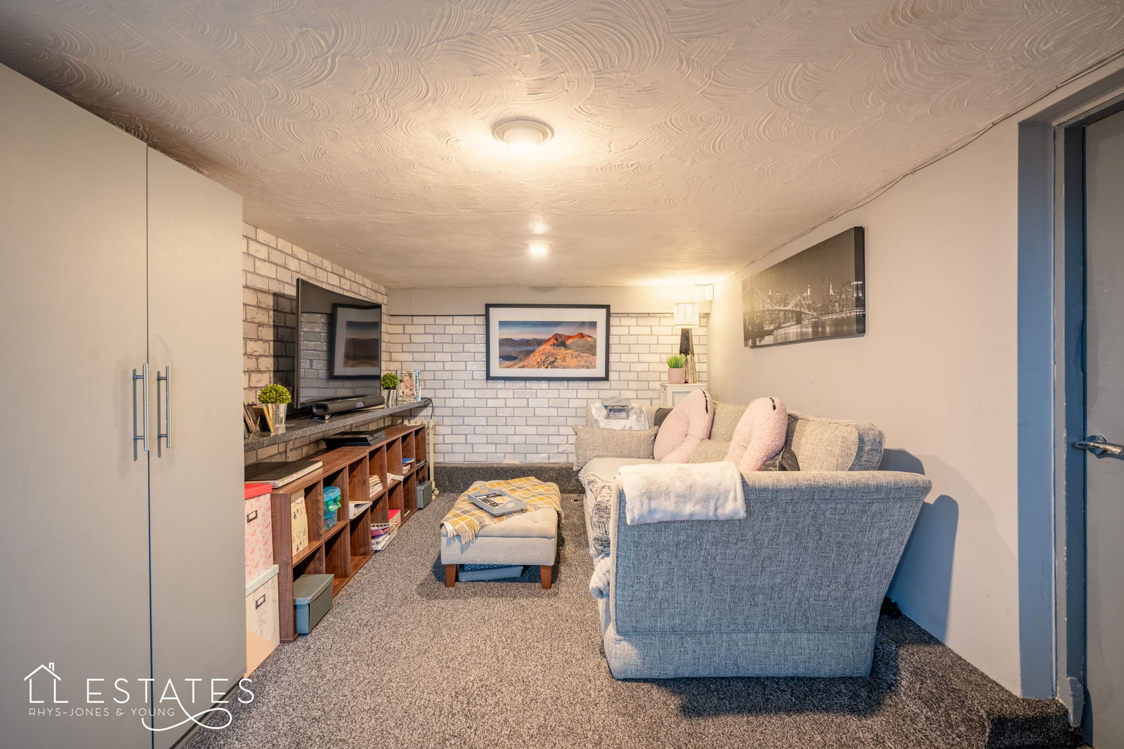 3 bed detached house for sale in The Brae, Prestatyn 11