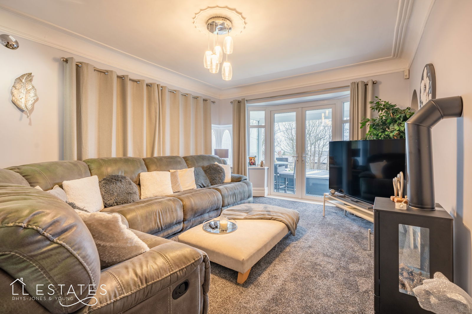 3 bed detached house for sale in The Brae, Prestatyn 4