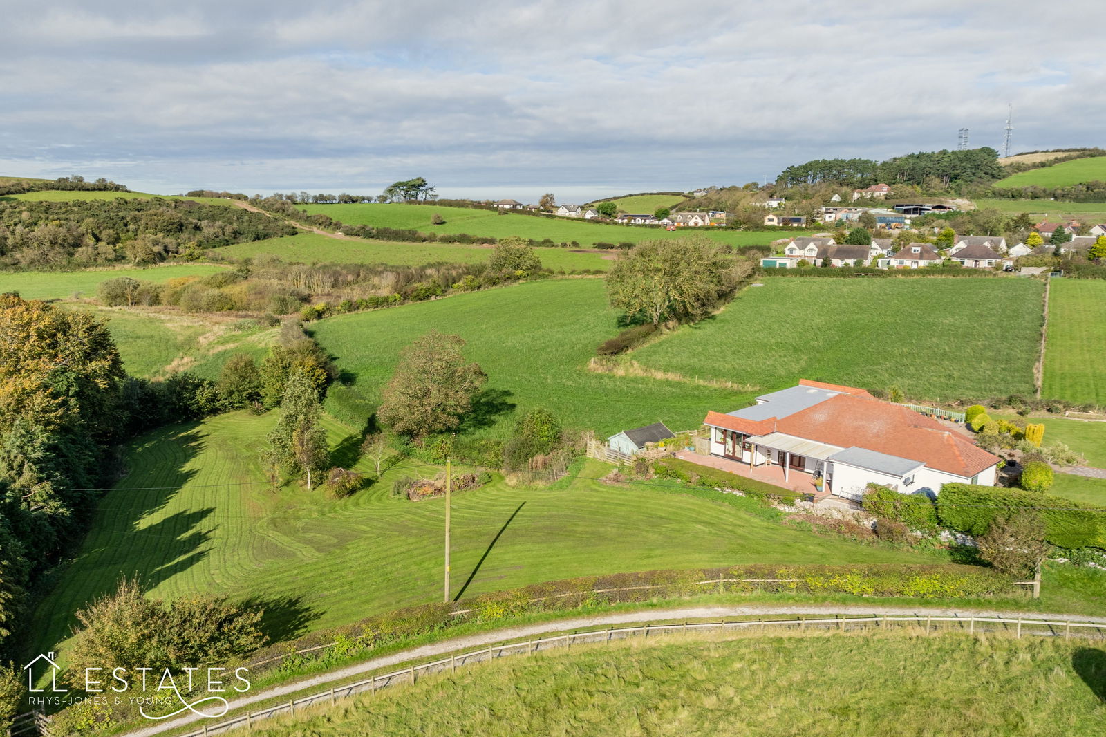 3 bed bungalow for sale in Lon Capel, Rhyl  - Property Image 21