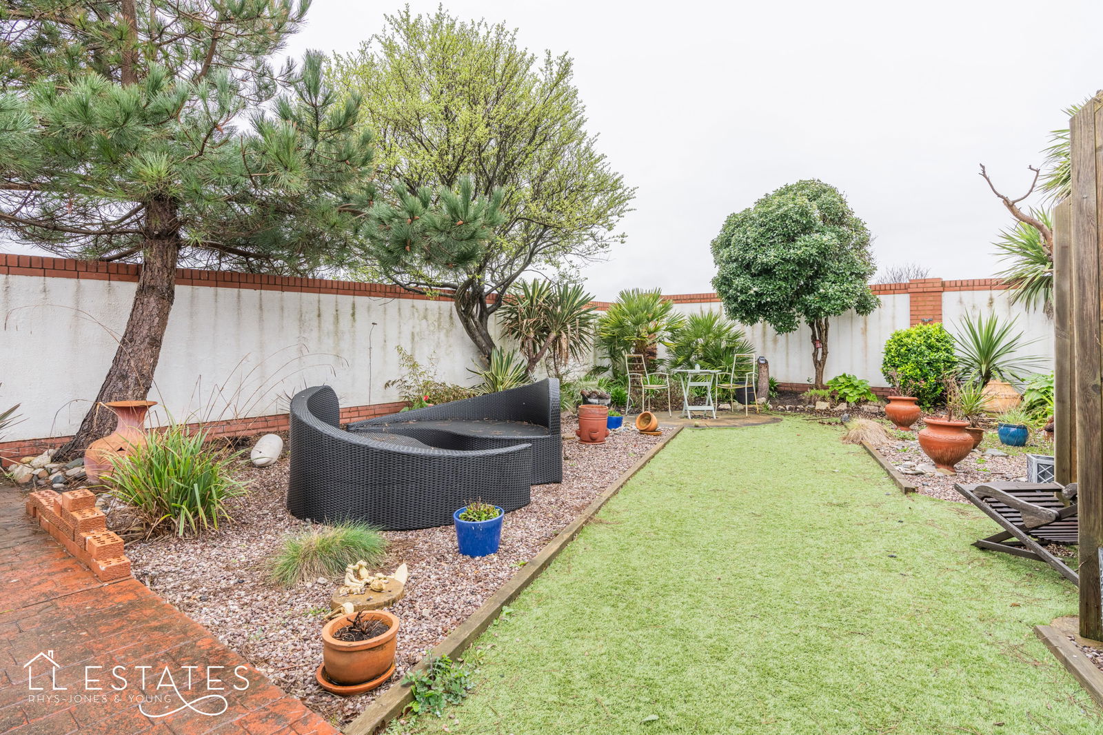 4 bed bungalow for sale in Beach Road East, Prestatyn  - Property Image 13