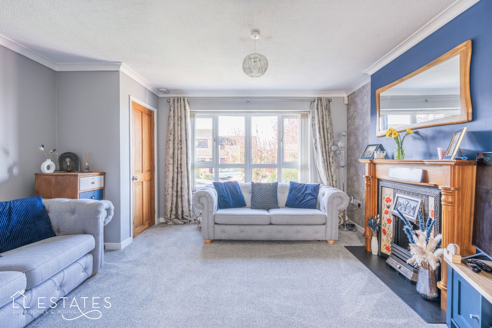 4 bed detached house for sale in Bishops Walk, St. Asaph 1