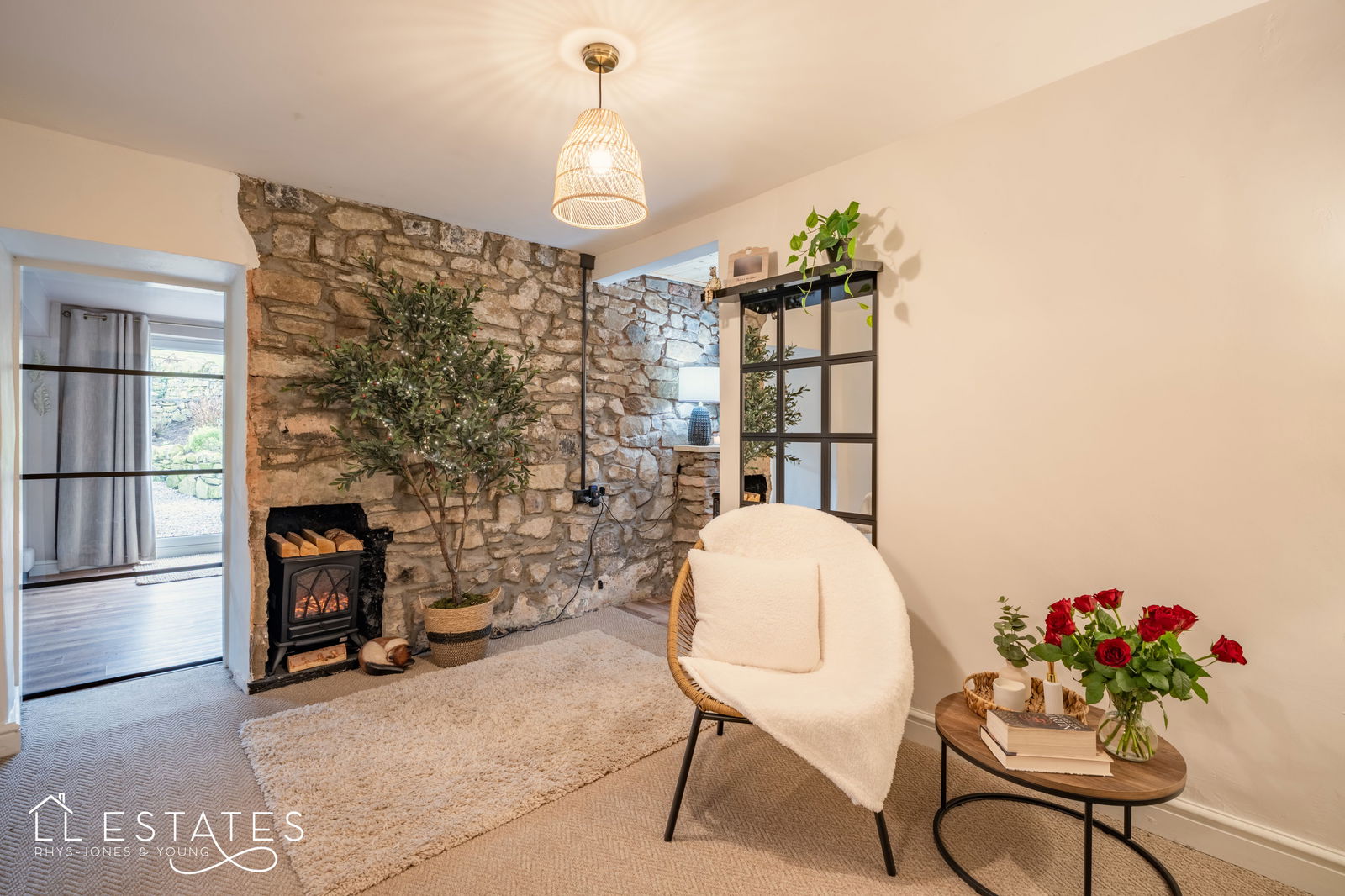 2 bed bungalow for sale in Llanasa Road, Gronant  - Property Image 3