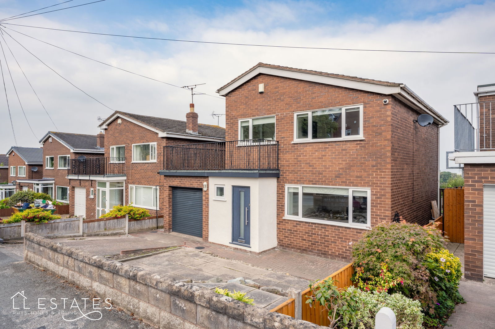 4 bed detached house for sale in Gronant Road, Prestatyn  - Property Image 1