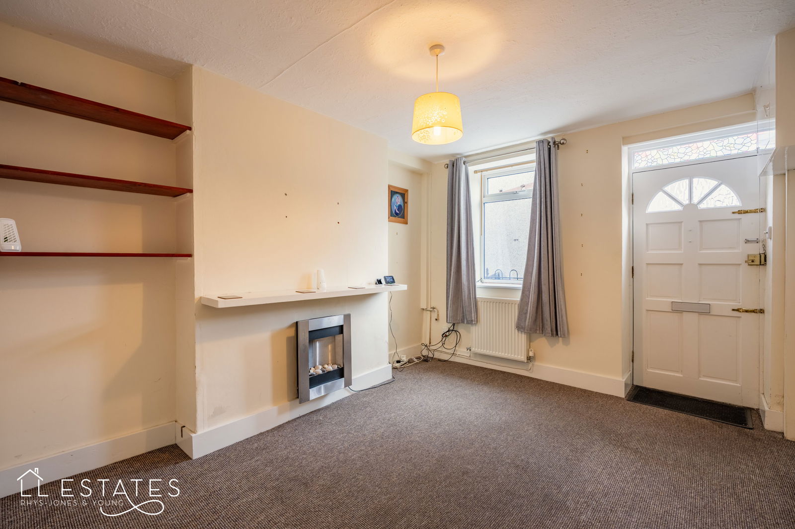 1 bed terraced house for sale in Castle Hill, Denbigh  - Property Image 2