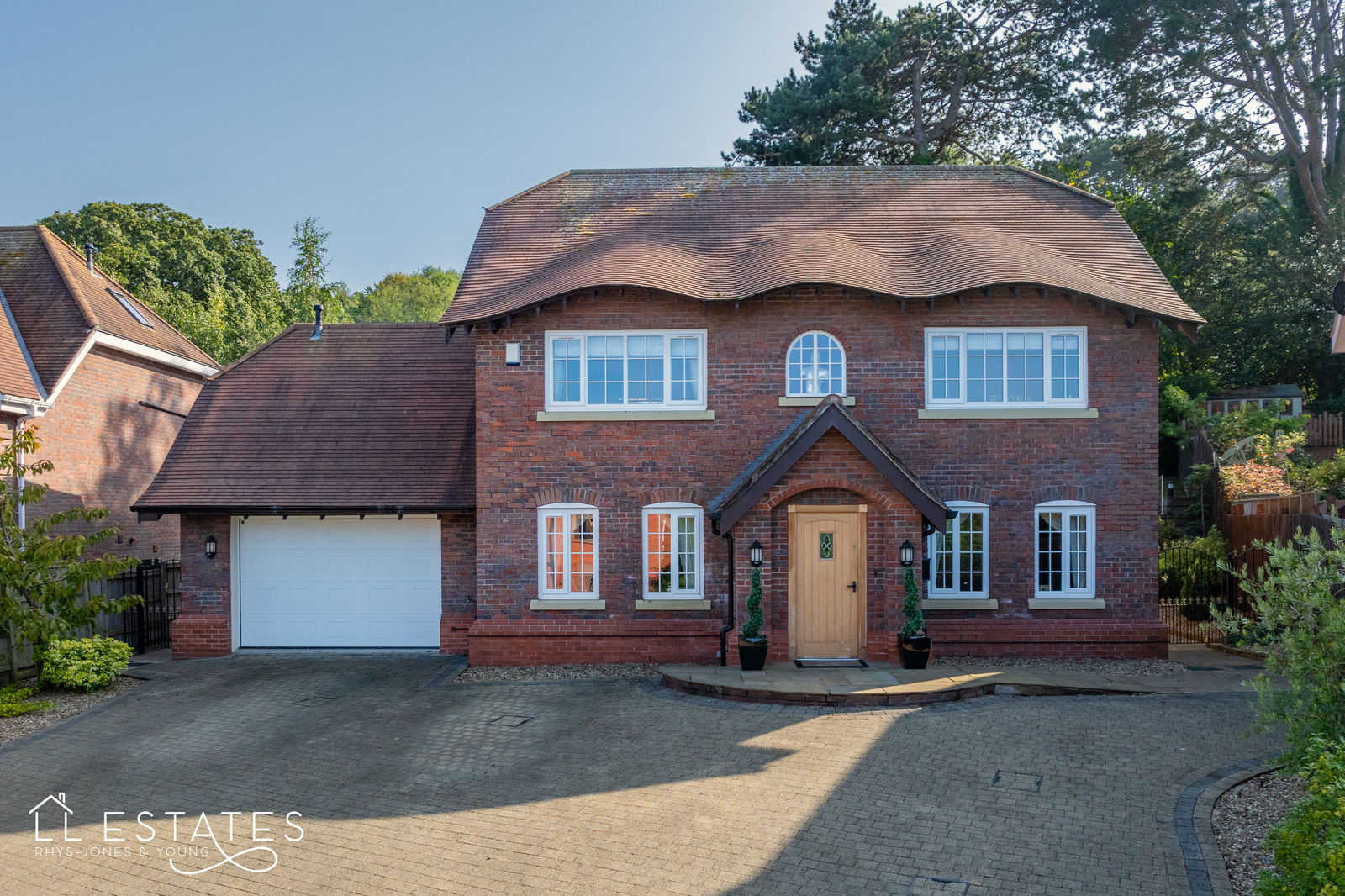 4 bed detached house for sale in Oakwood, Colwyn Bay  - Property Image 1