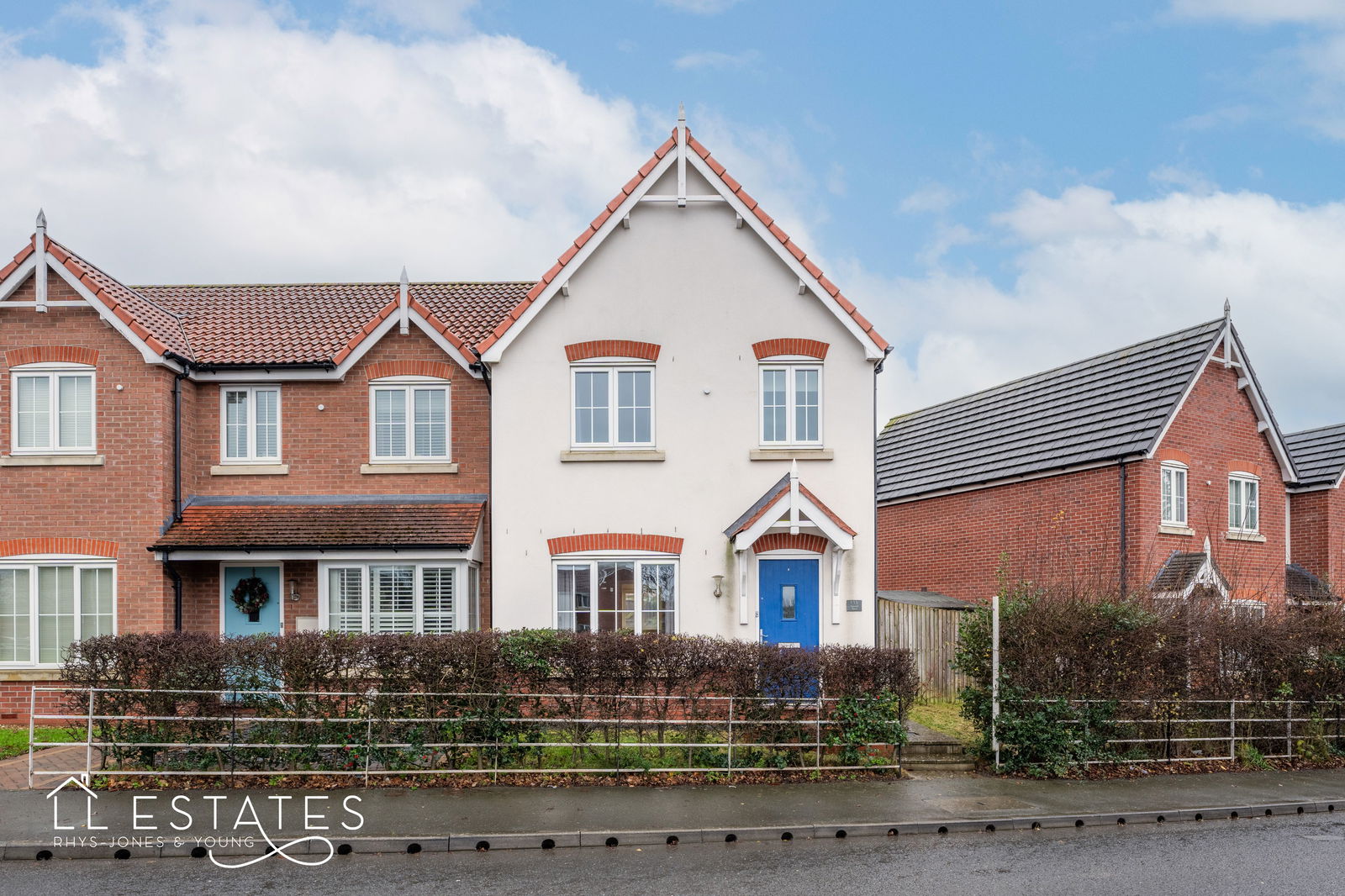 3 bed semi-detached house for sale in Dyserth Road, Rhyl  - Property Image 1