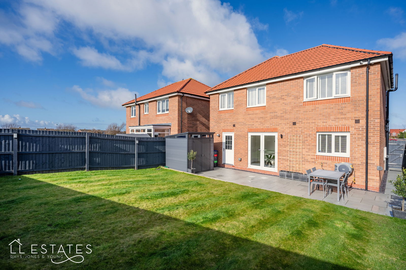 4 bed detached house for sale, Rhyl 12