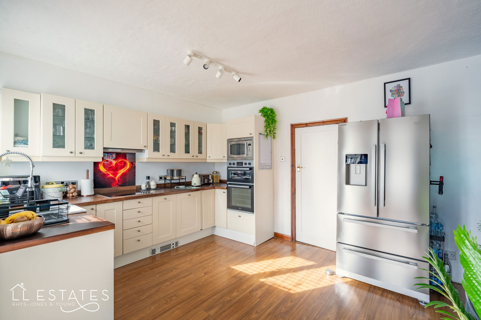 3 bed detached house for sale in Trevor Road, Prestatyn  - Property Image 3