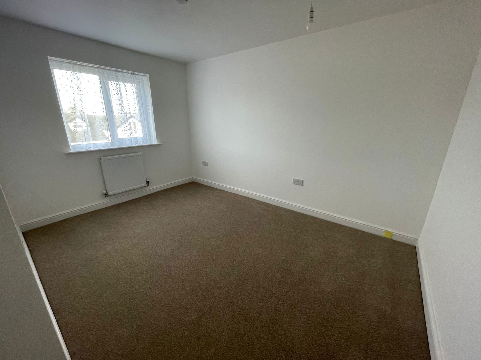 3 bed detached house to rent in Bryn Twr, Rhyl 5