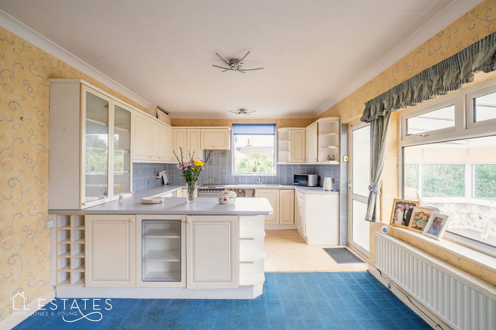 2 bed bungalow for sale in St. Asaph Road, Dyserth 3