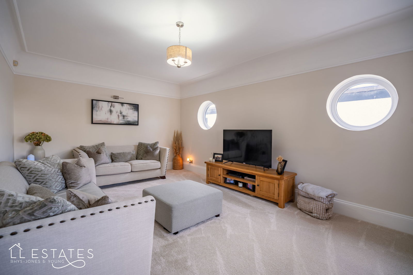 4 bed detached house for sale in Meliden Road, Prestatyn 5
