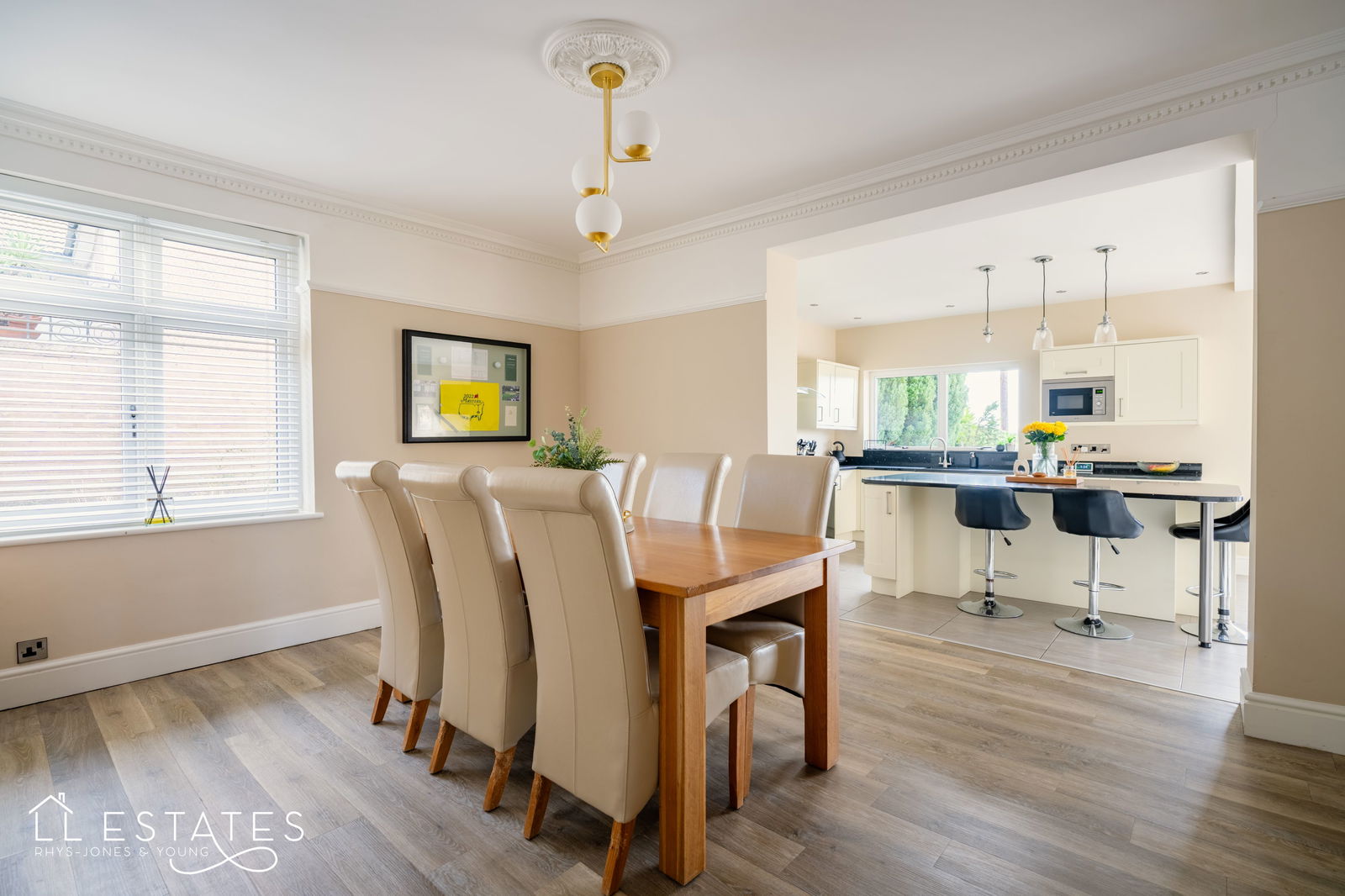 4 bed detached house for sale in Meliden Road, Prestatyn 3