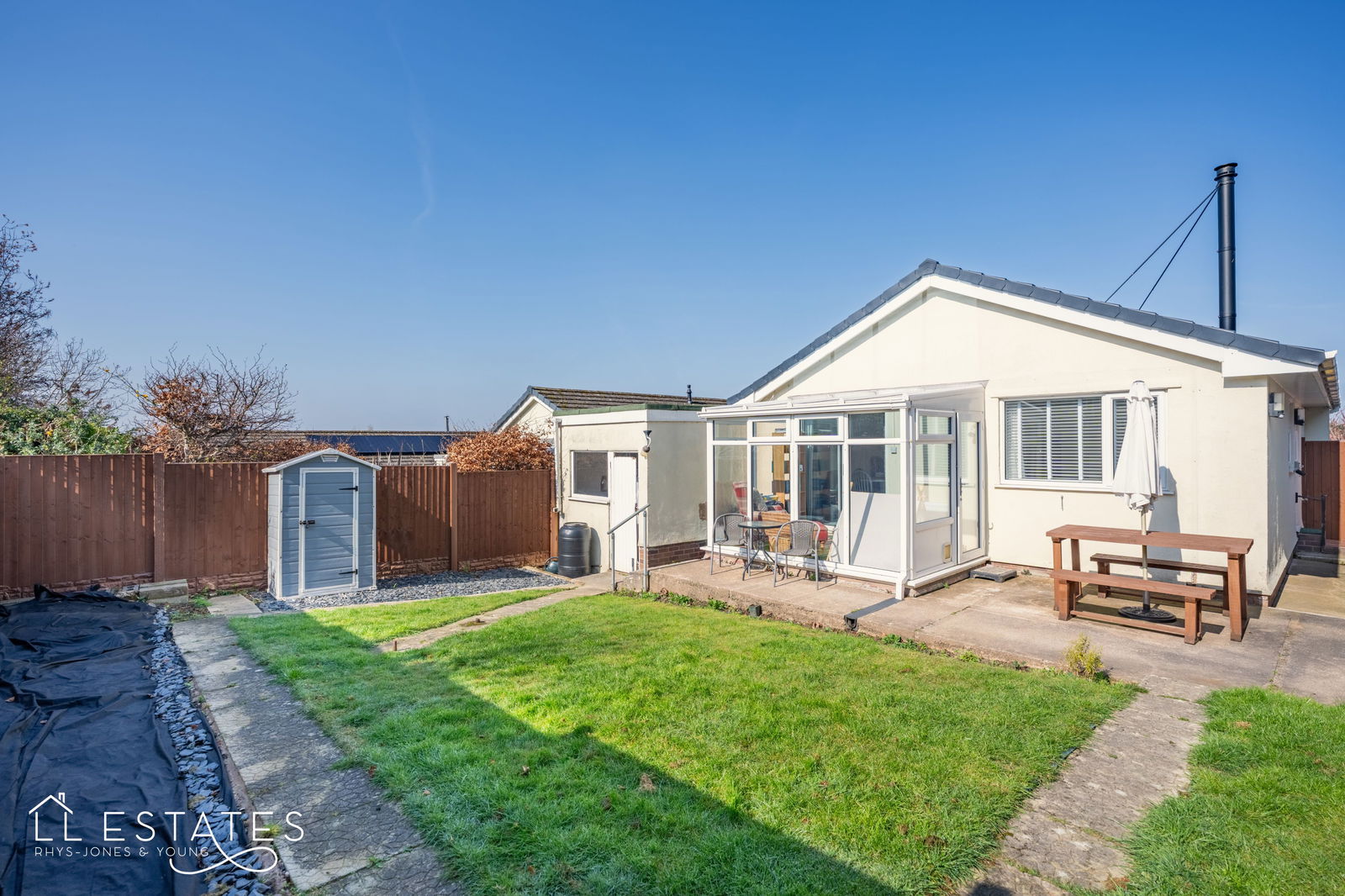 2 bed bungalow for sale in Parc Bron Deg, Dyserth  - Property Image 12