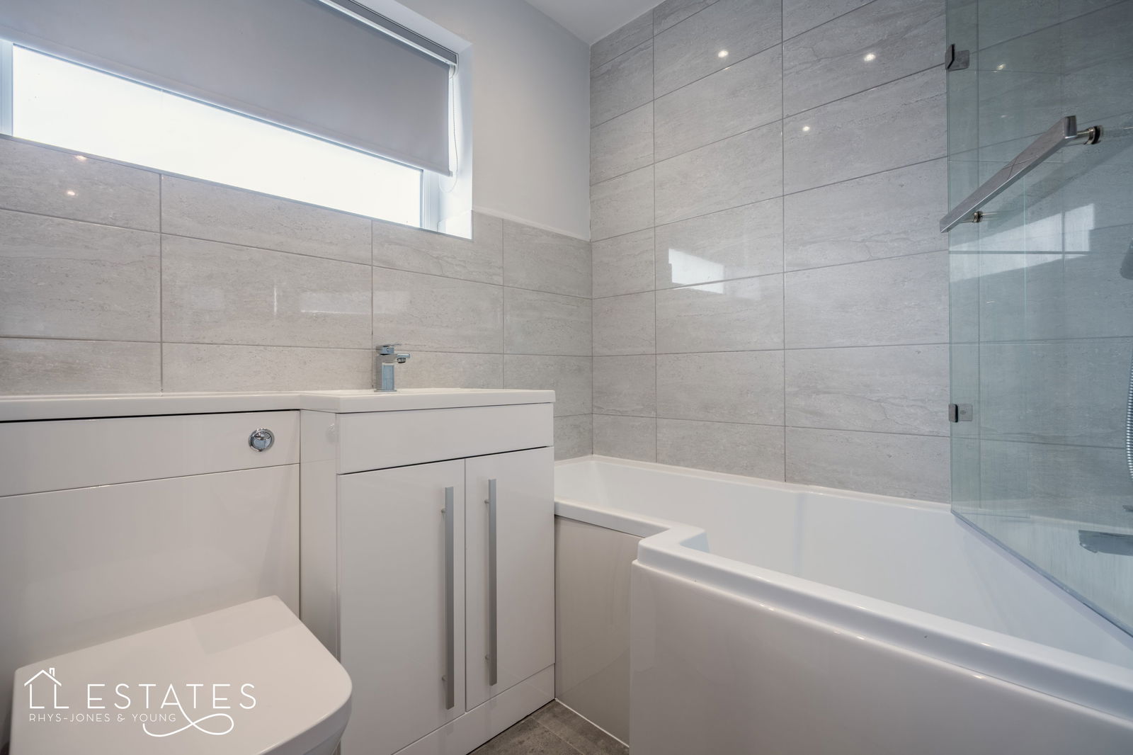 3 bed semi-detached house for sale in Llys Brenig, Rhyl 8