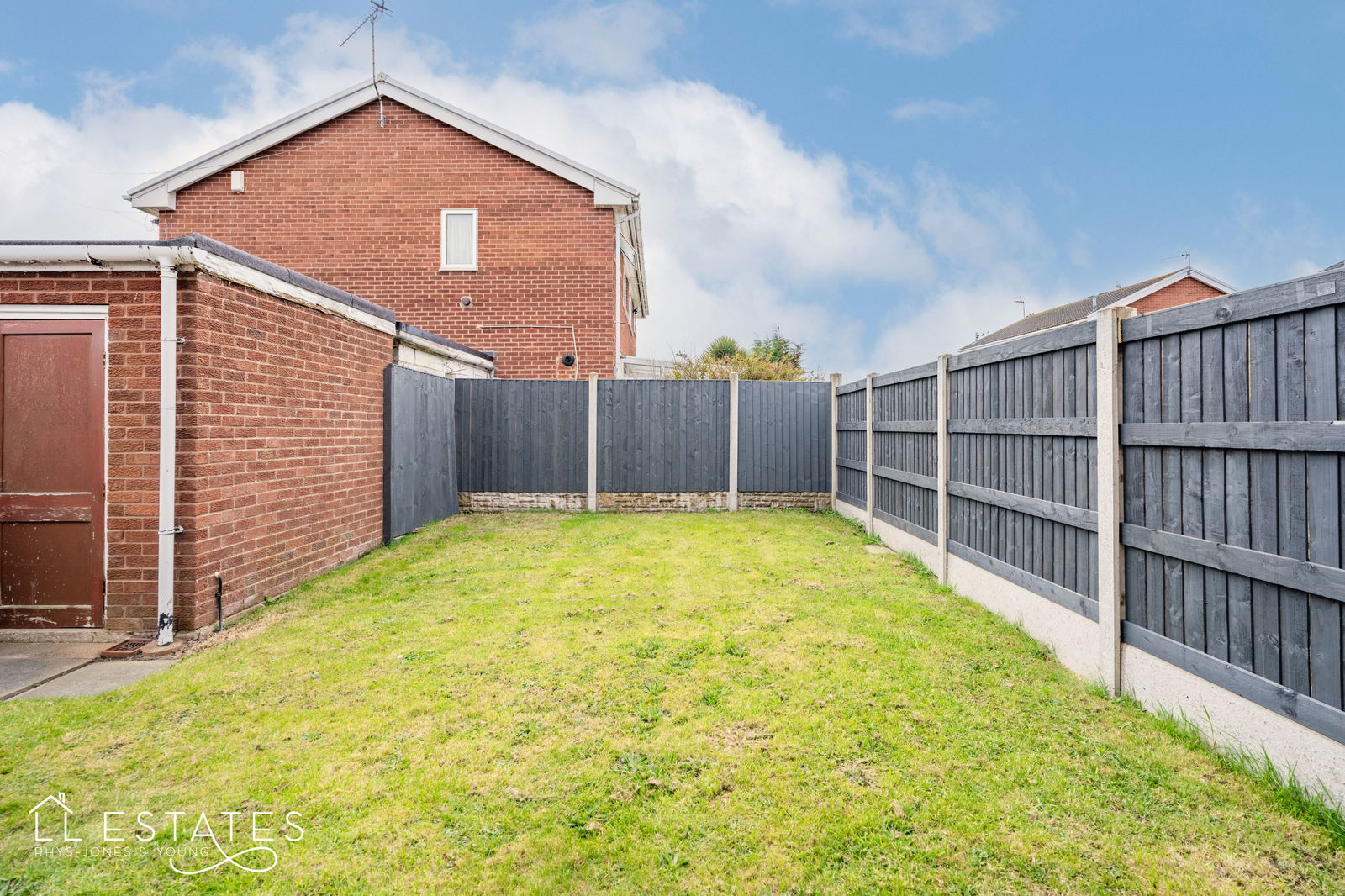 3 bed semi-detached house for sale in Llys Brenig, Rhyl 9