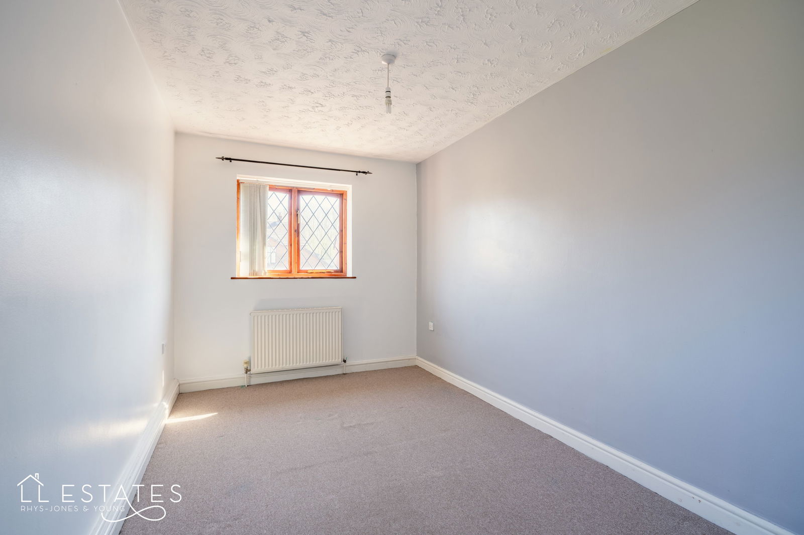 5 bed detached house for sale in Rhodfa Conwy, Dyserth 7