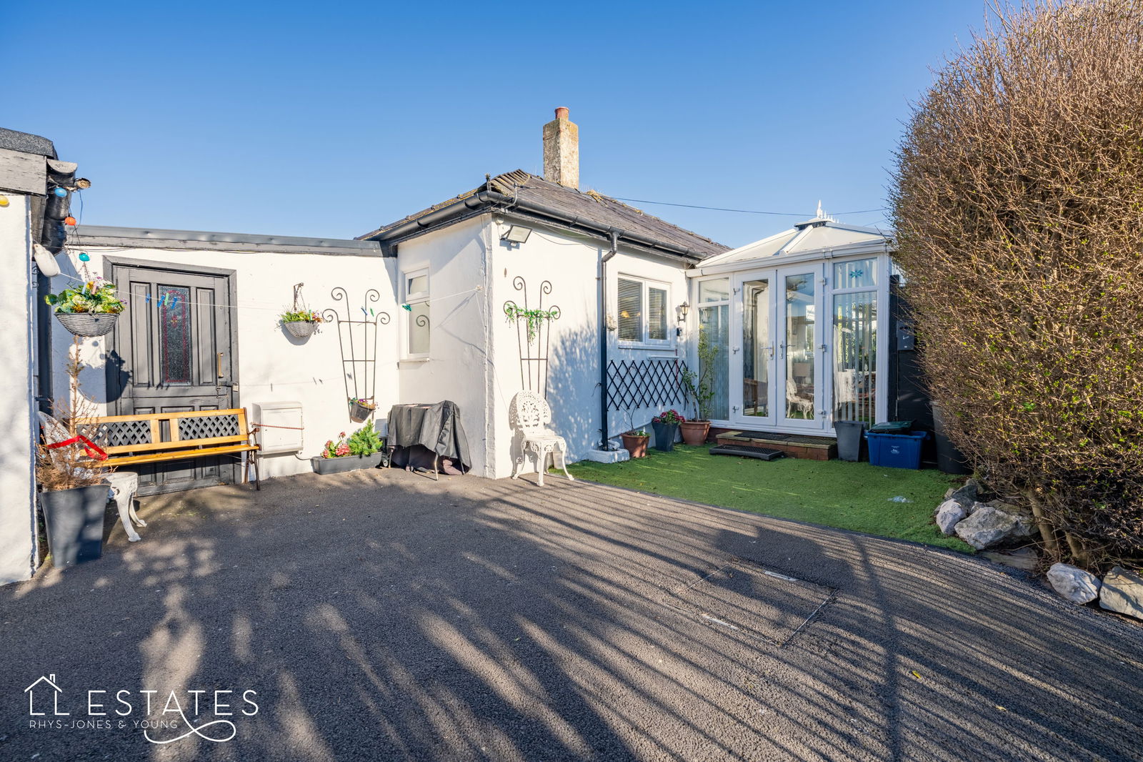 6 bed semi-detached bungalow for sale in Southlands Road, Kinmel Bay  - Property Image 16