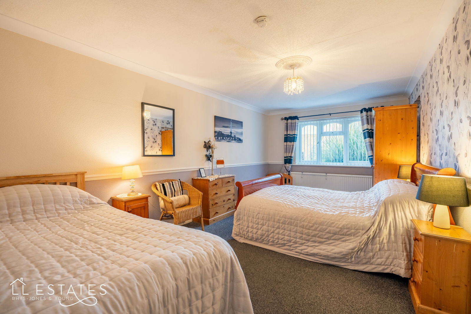 6 bed semi-detached bungalow for sale in Southlands Road, Kinmel Bay  - Property Image 13