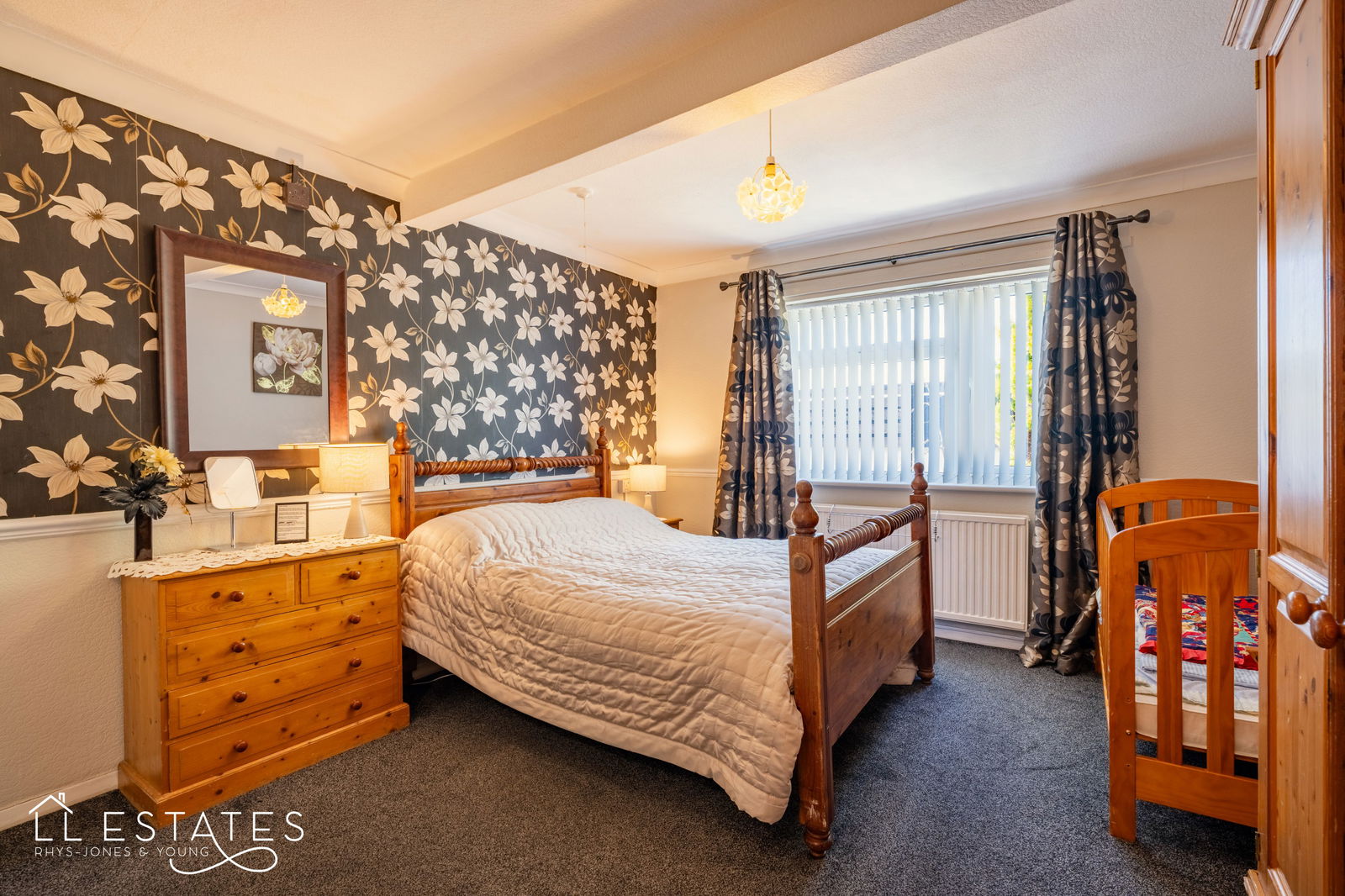 6 bed semi-detached bungalow for sale in Southlands Road, Kinmel Bay  - Property Image 14