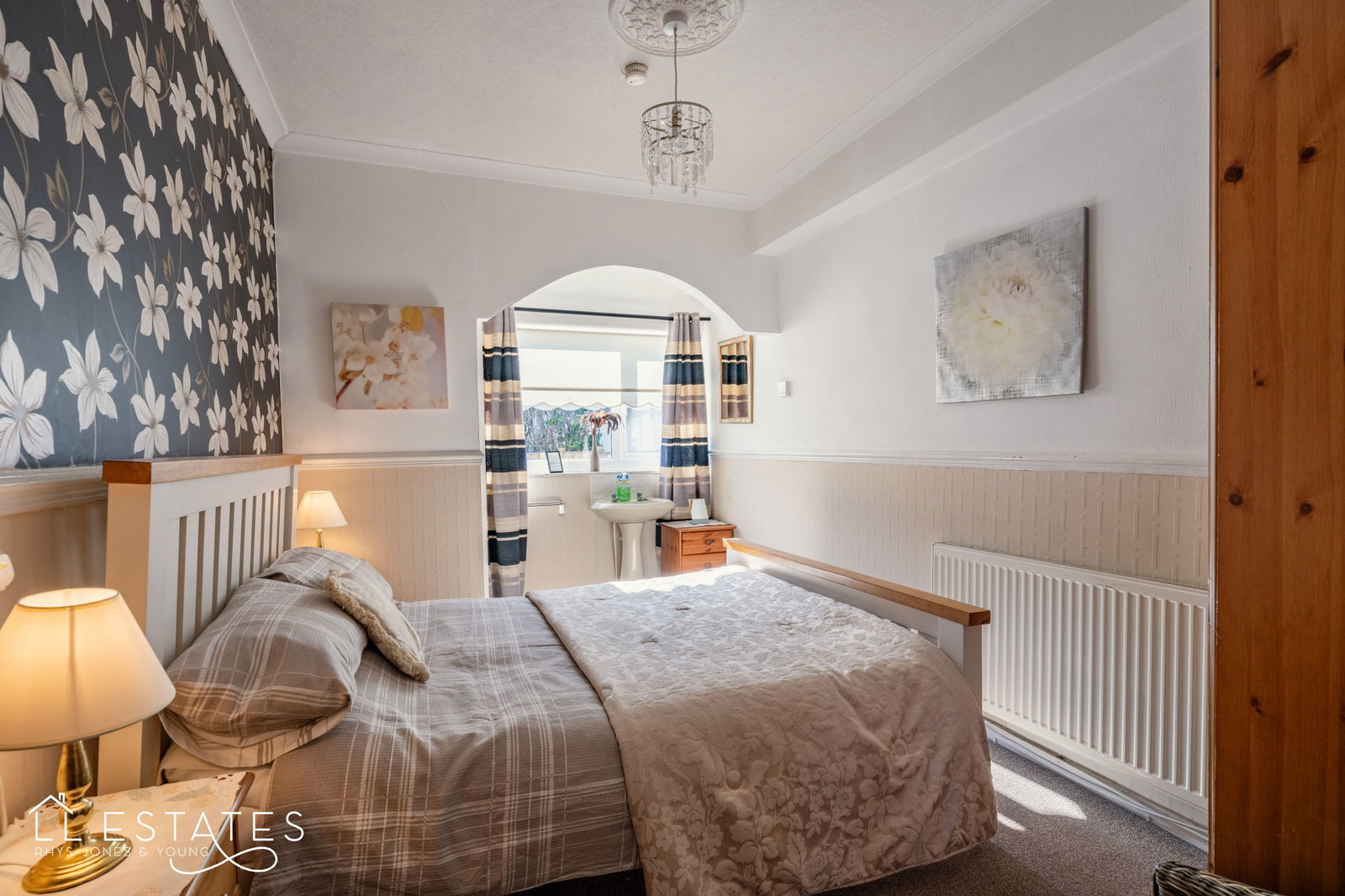 6 bed semi-detached bungalow for sale in Southlands Road, Kinmel Bay  - Property Image 15
