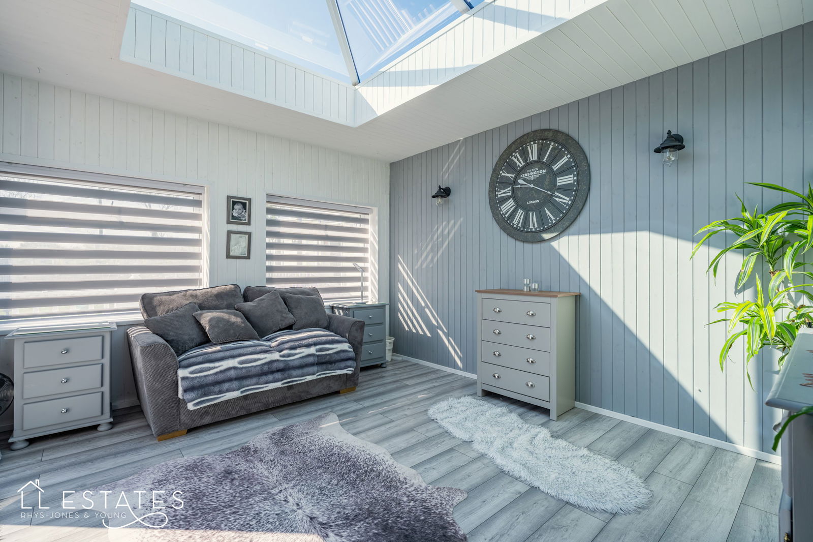 3 bed bungalow for sale in Kinmel Way, Towyn 4