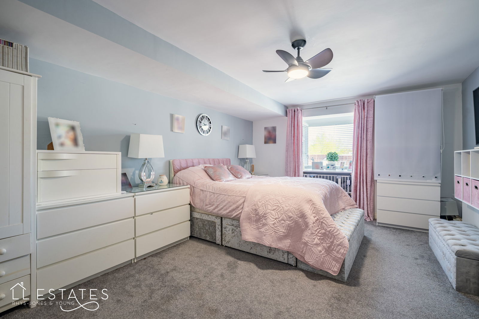 3 bed bungalow for sale in Kinmel Way, Towyn 8