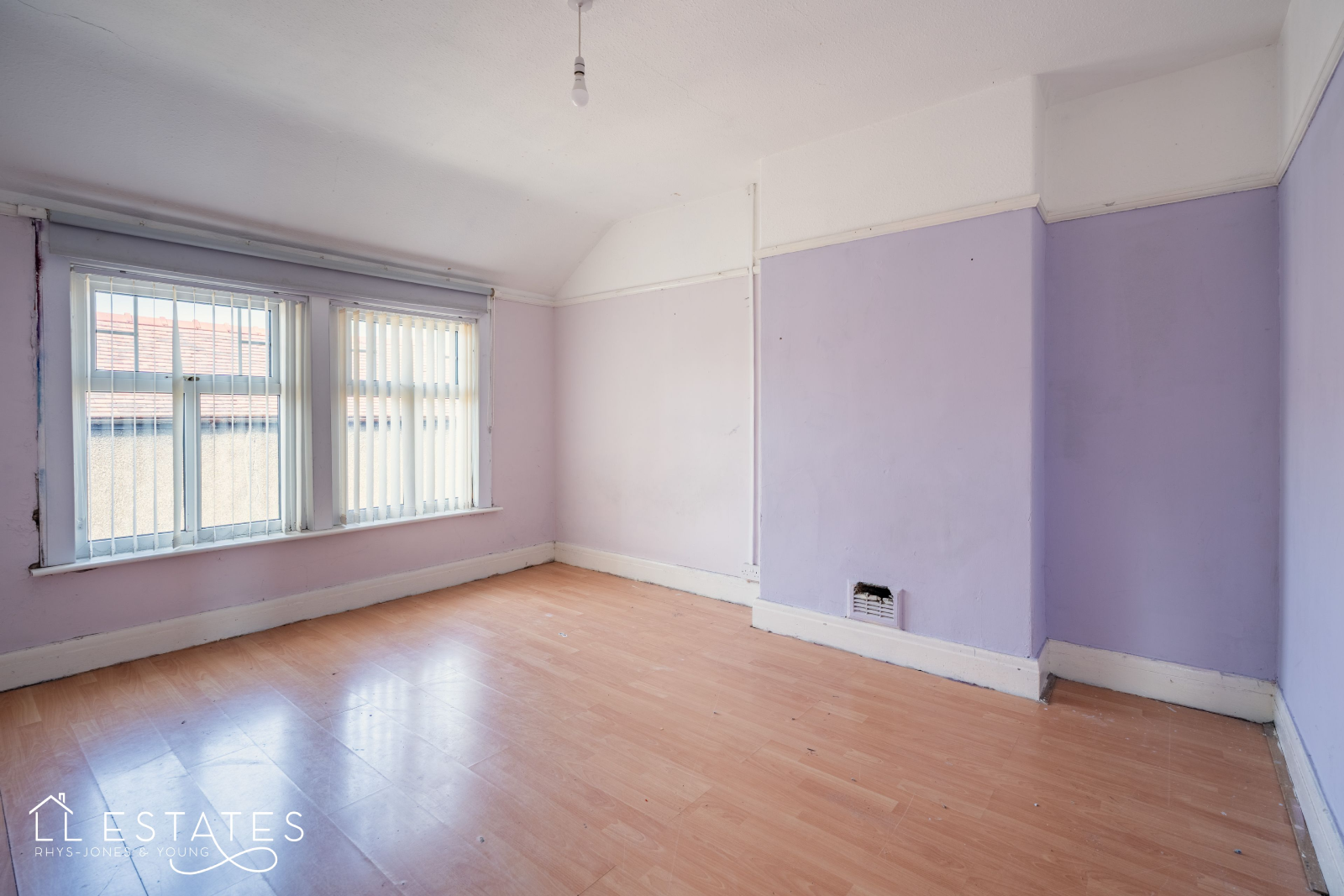 4 bed semi-detached house for sale in Berthes Road, Colwyn Bay  - Property Image 8