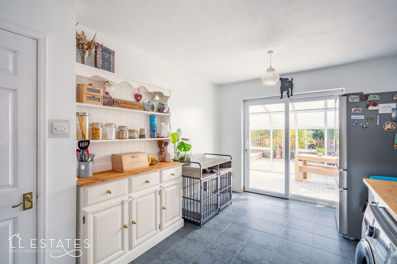 2 bed bungalow for sale in Hammond Court, Rhyl  - Property Image 4