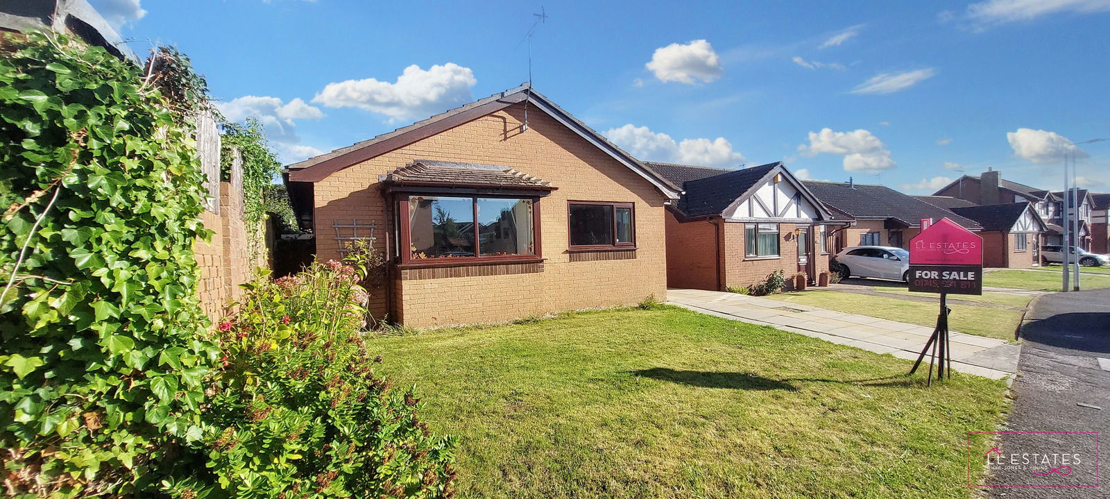2 bed bungalow for sale in Hammond Court, Rhyl, LL18