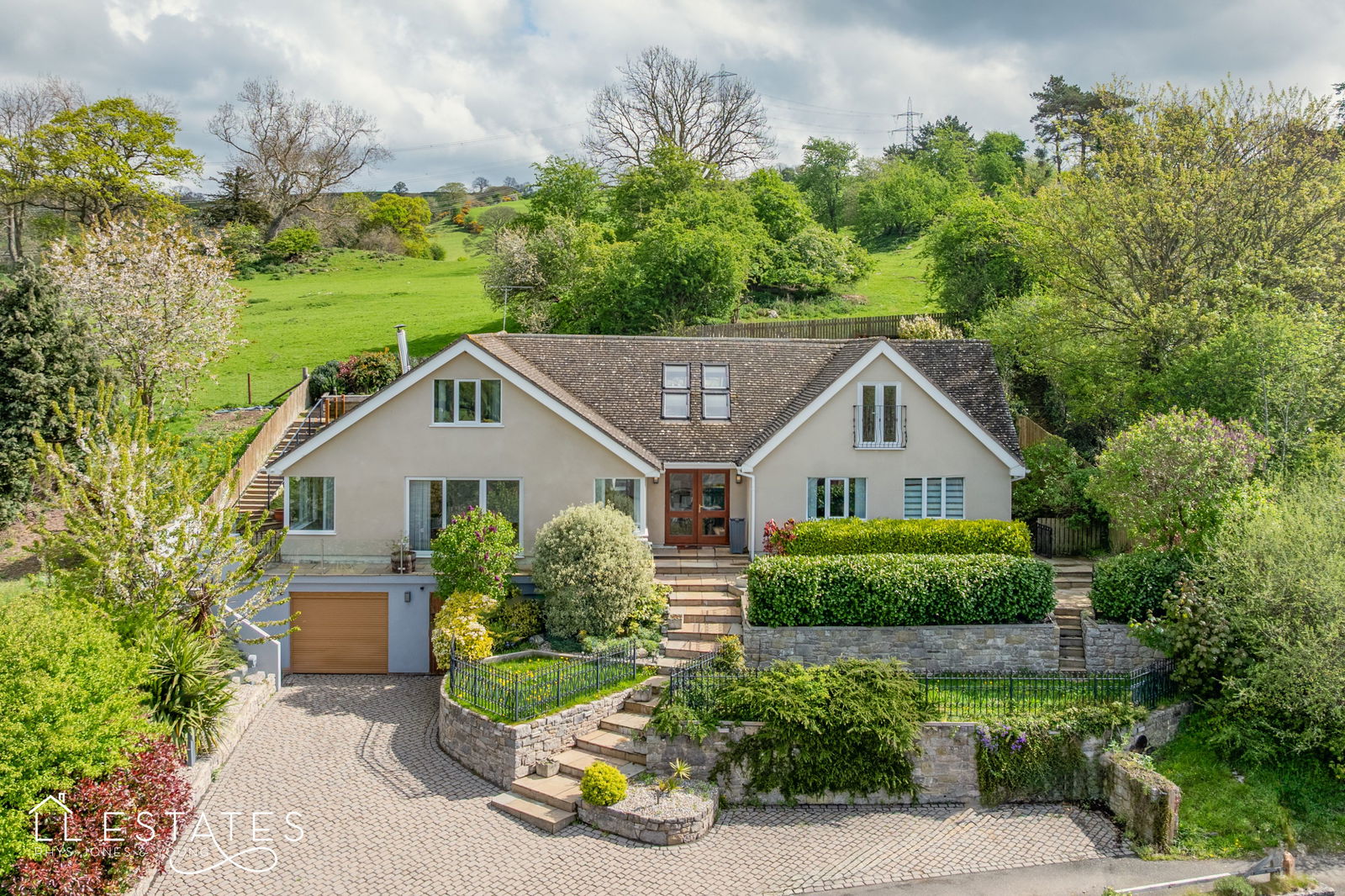 4 bed detached house for sale, Tremeirchion, LL17