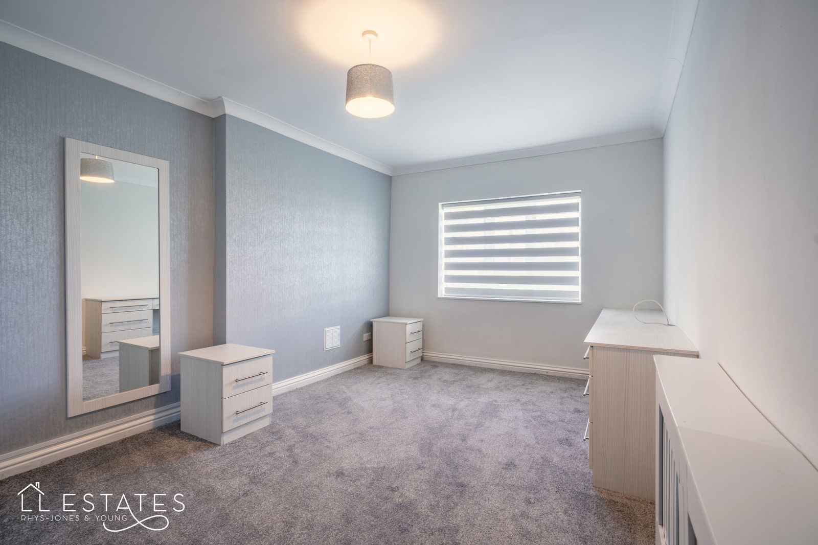 3 bed detached house for sale, Tremeirchion 12