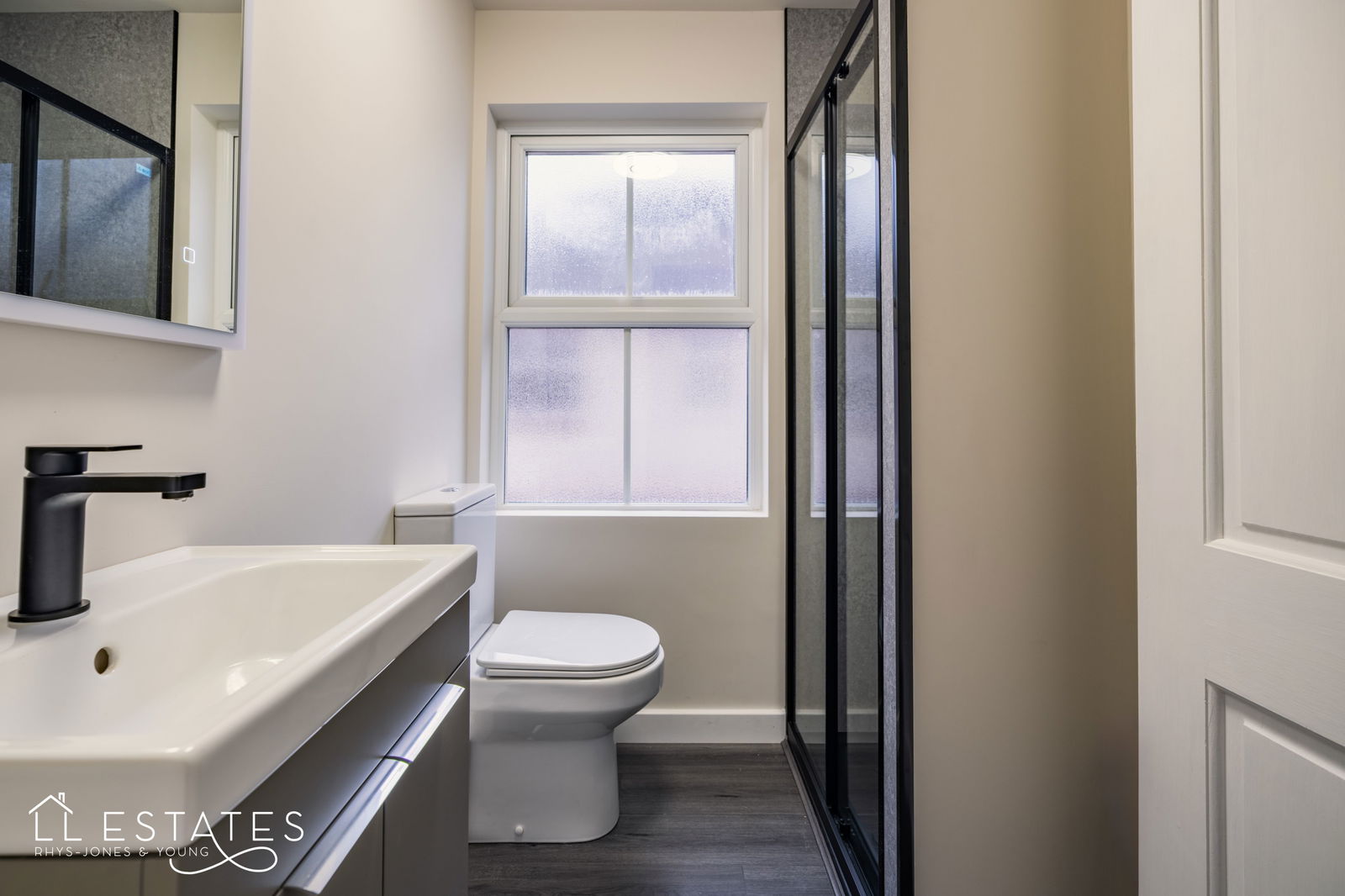 2 bed flat to rent in Meliden Road, Prestatyn  - Property Image 3