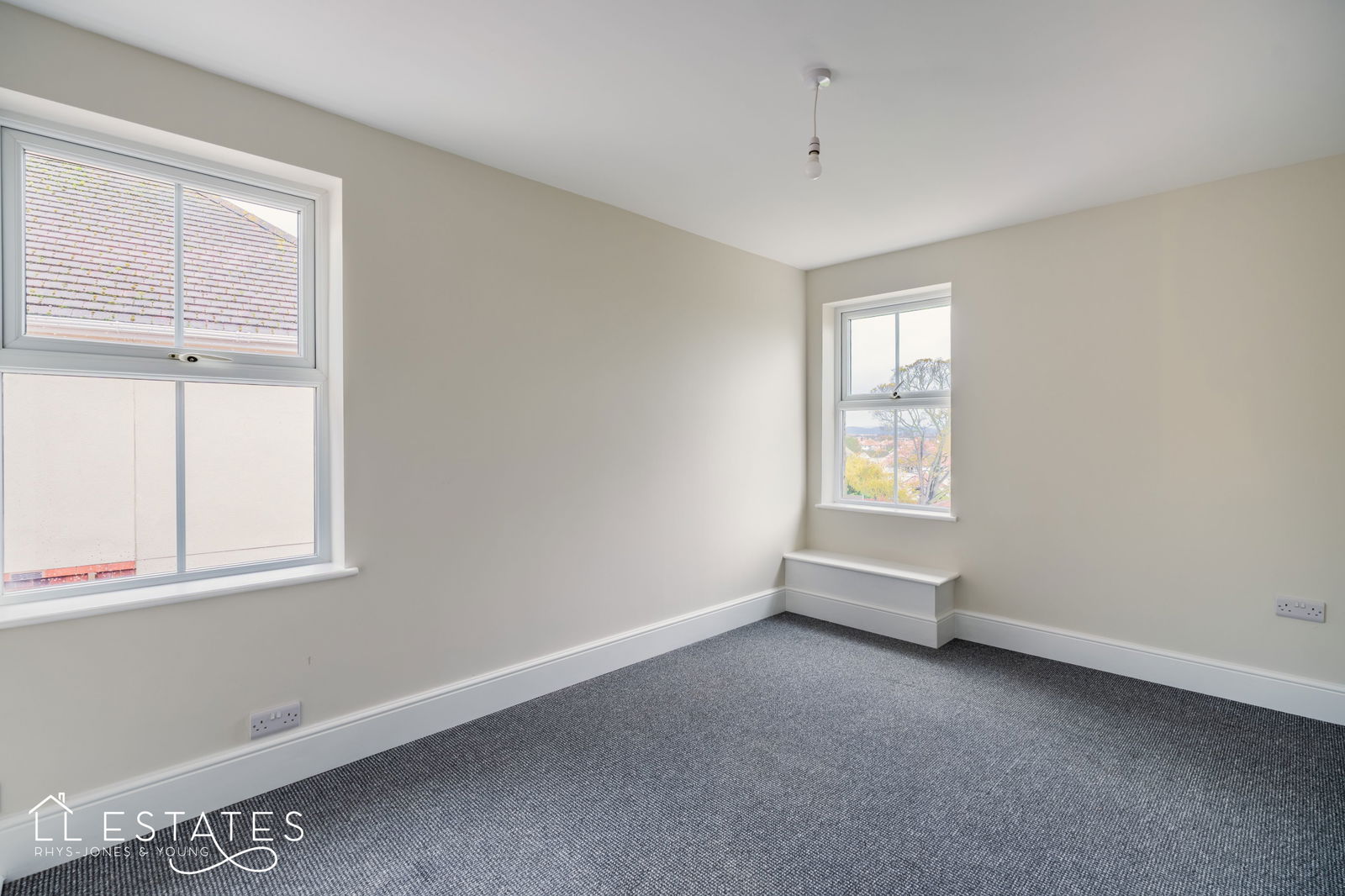 2 bed flat to rent in Meliden Road, Prestatyn  - Property Image 5